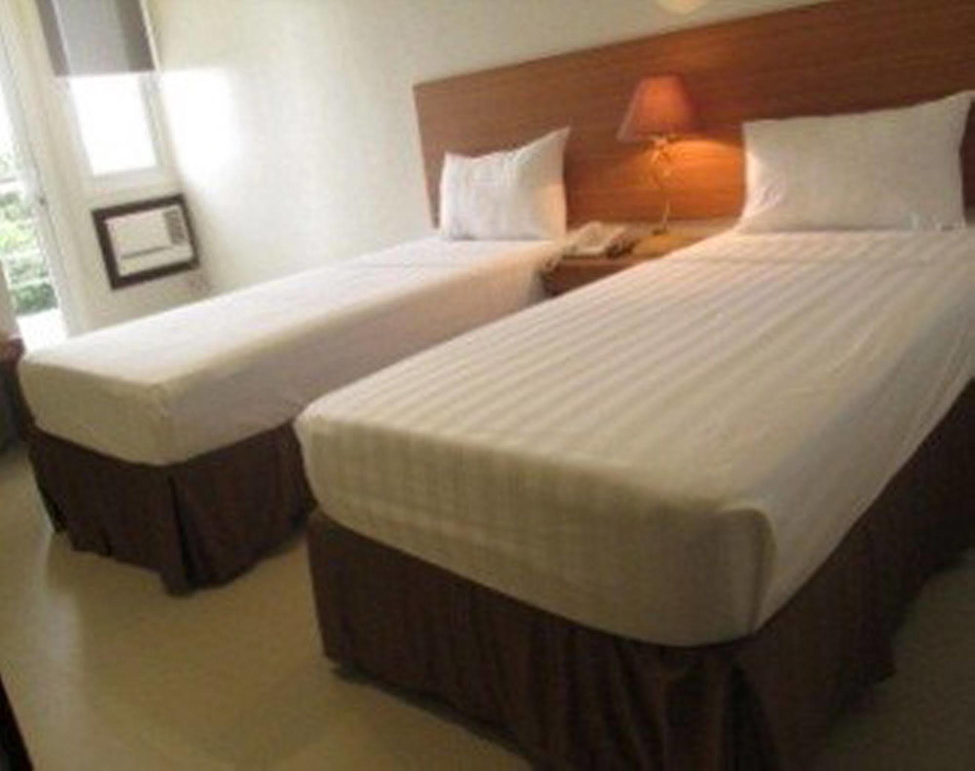 Mango Suites Тугегарао Экстерьер фото